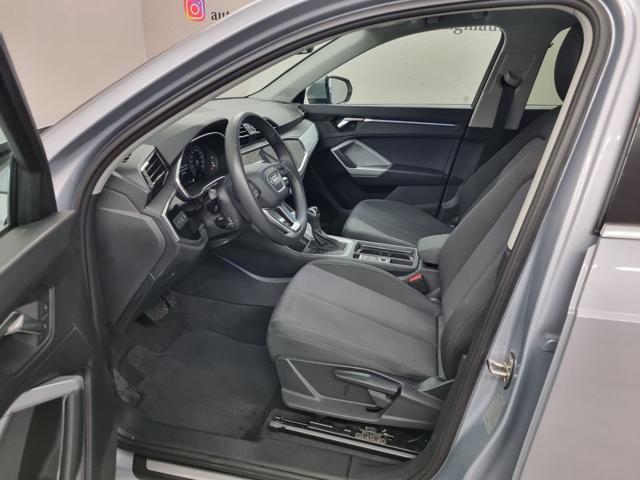 AUDI Q3 35 TDI S tronic Business Advanced