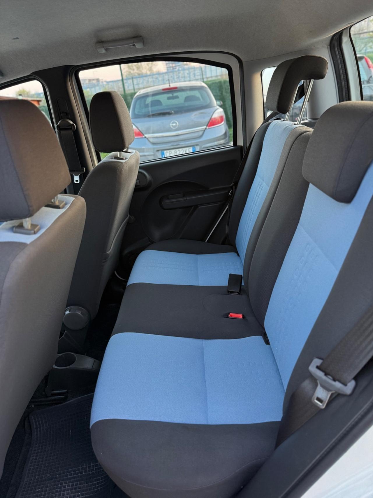 Fiat Panda 1.2 Dualogic