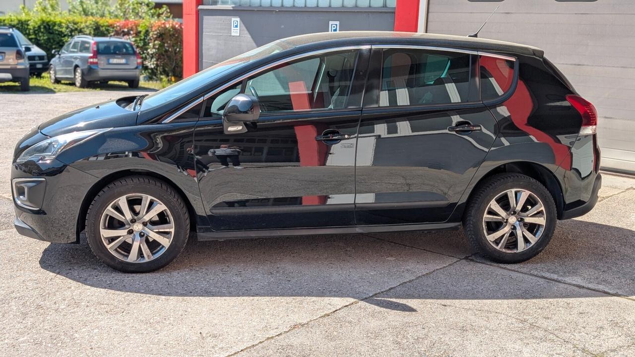 Peugeot 3008 1.6 HDi 115CV Allure