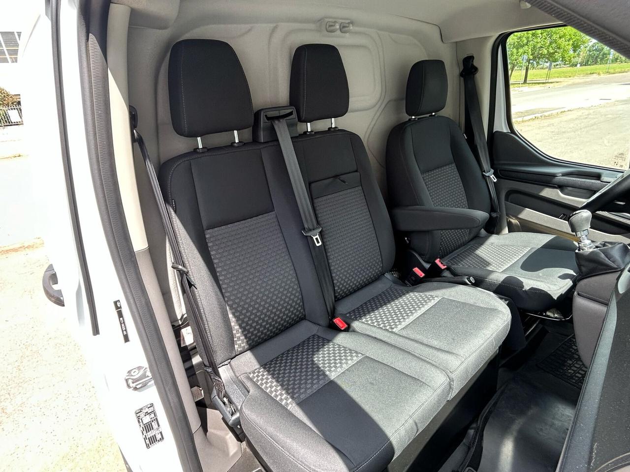Ford Transit Custom - ANCHE PER NEOPATENTATI