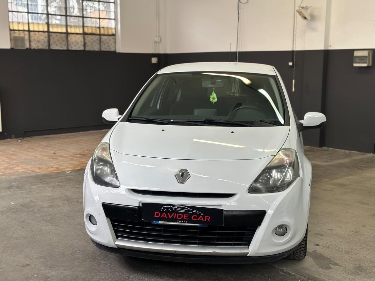 Renault Clio 1.2 16V 3 porte Dynamique