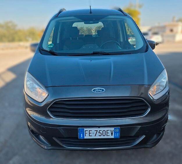 Ford Tourneo Courier 1.5 TDCI 95 CV