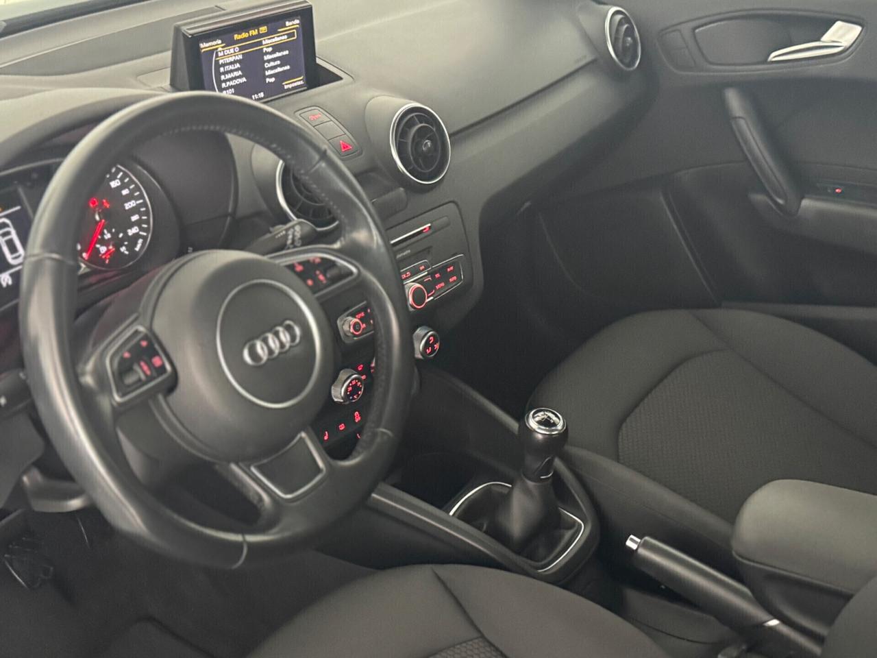 Audi A1 SPB Sline 85.000 Km, Neopatentati !