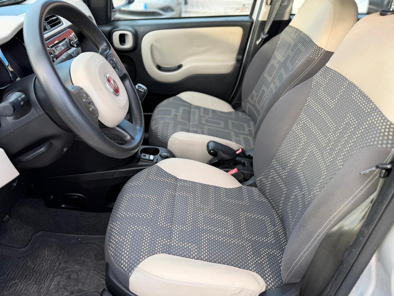 Fiat Panda 0.9 TwinAir Turbo Natural Power Lounge