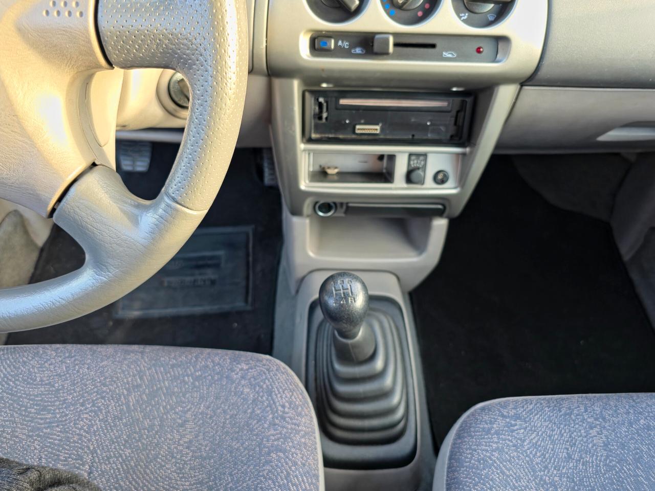 Nissan Micra 1.0 16V 3 porte Visia E4 Manuale NEO 2006