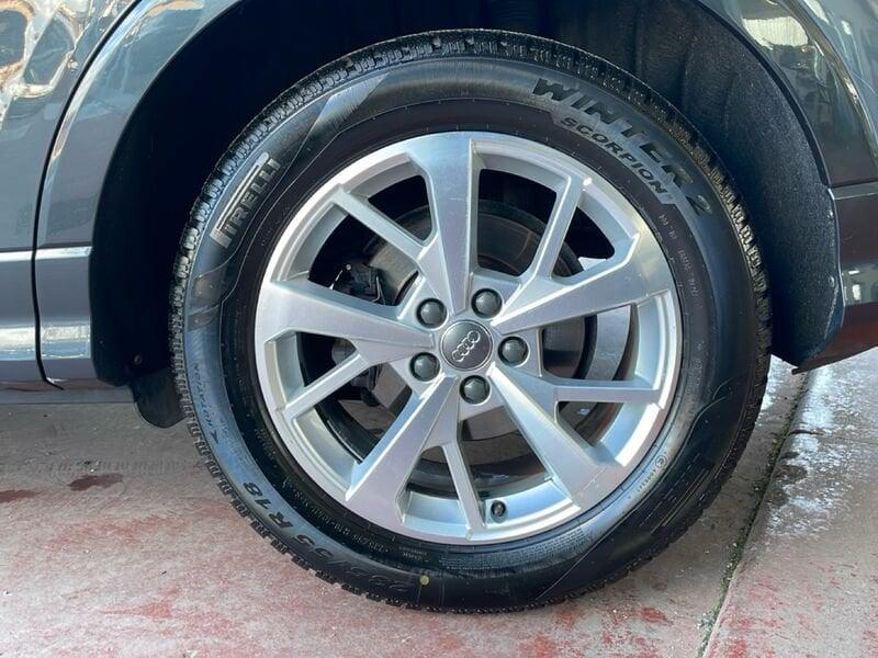 Audi Q3 Q3 35 TDI S tronic Business Advanced