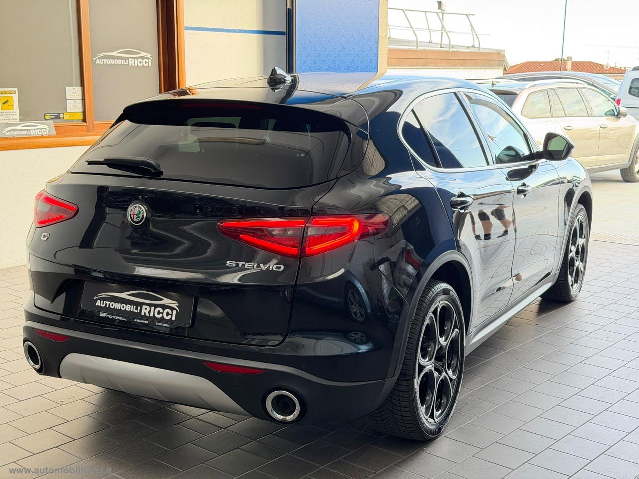 ALFA ROMEO Stelvio 2.2 T.diesel 210CV AT8 Q4 Lusso