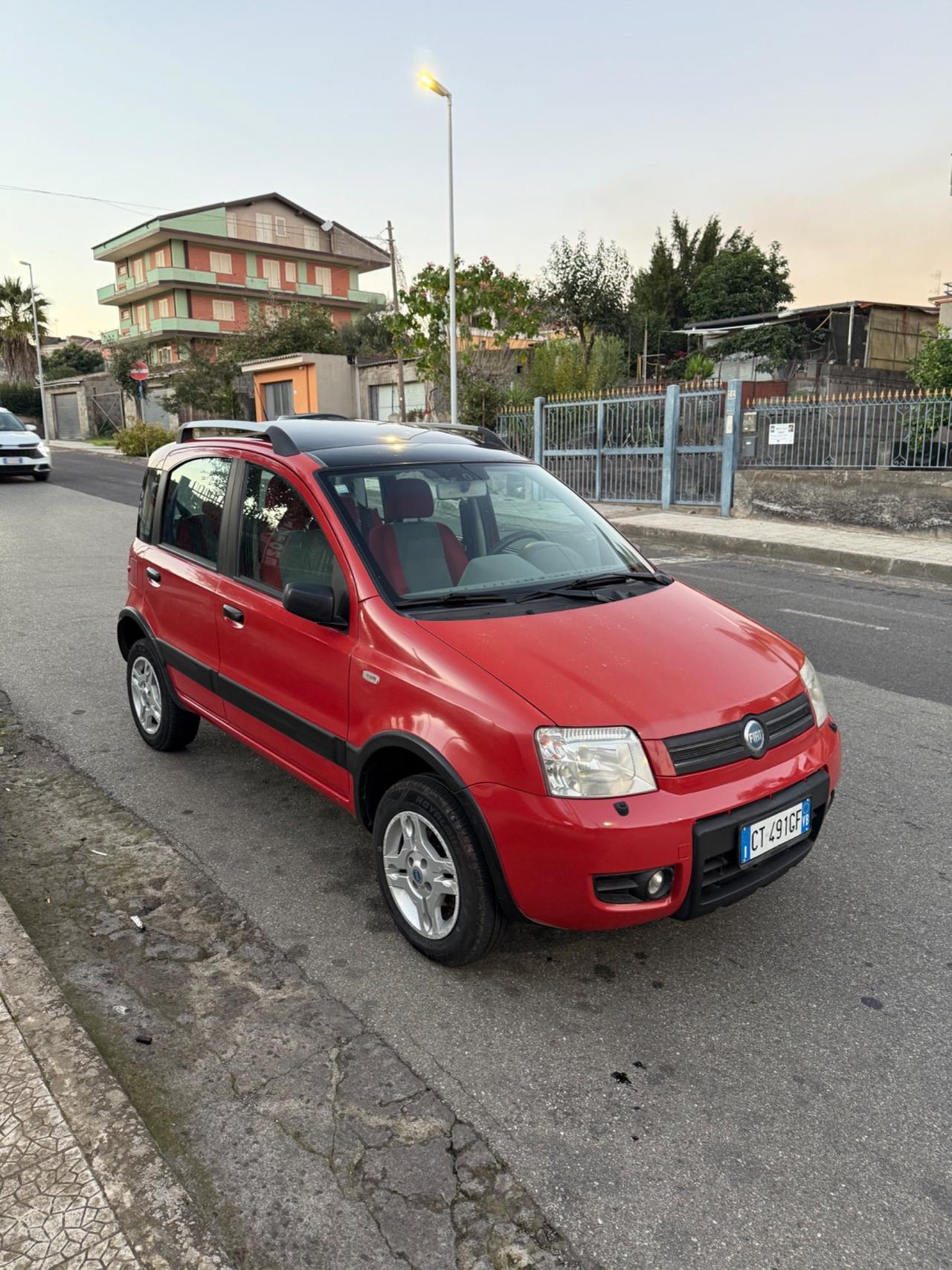Fiat Panda 1.2 4x4 Climbing tetto apribile