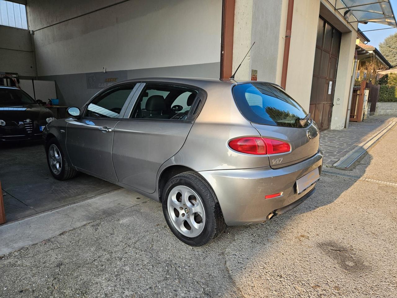 Alfa Romeo 147 1.6 16V TS (105) 5 porte Progression