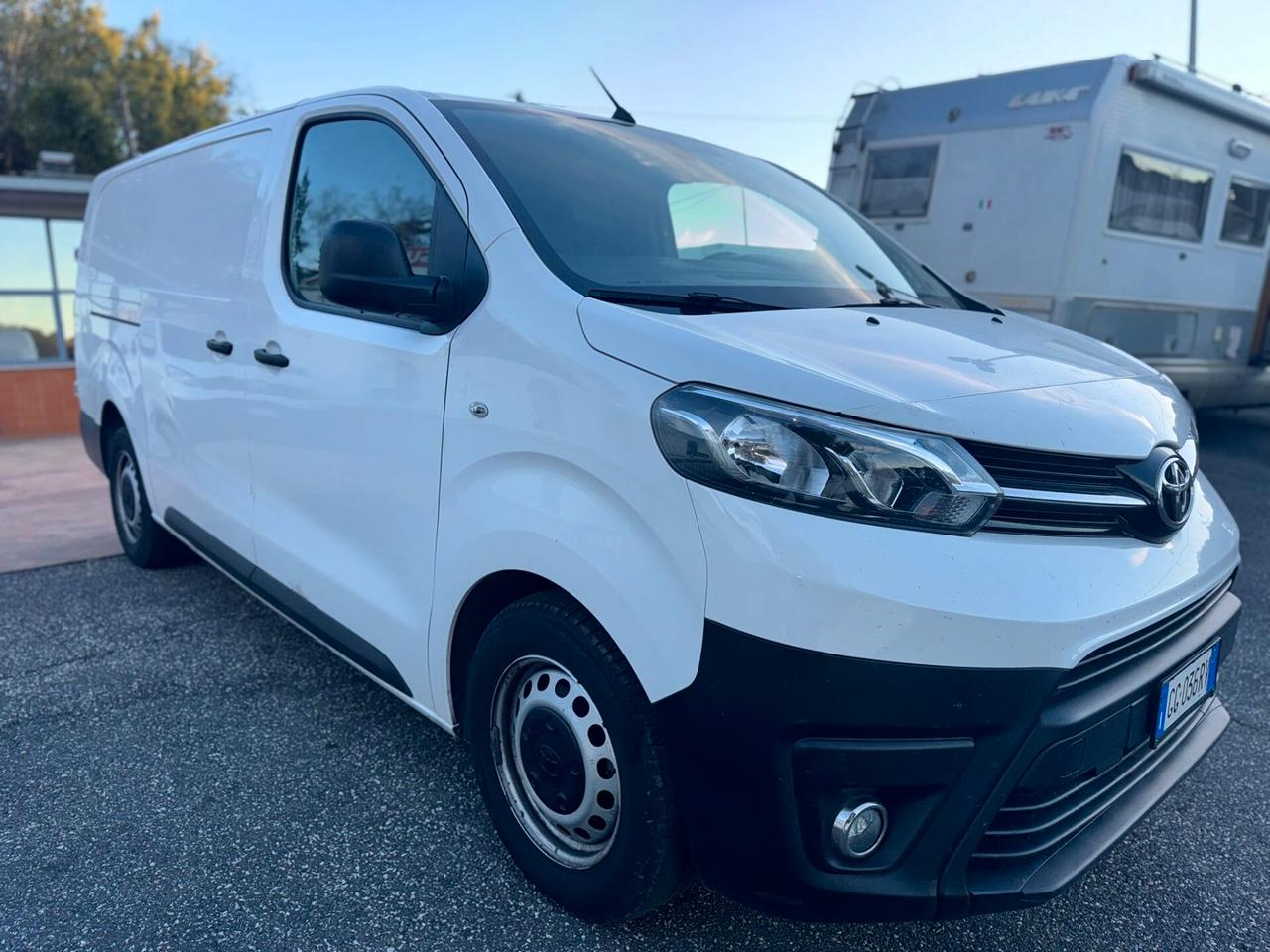 Toyota Proace 2.0D 122cv S&S MT L2 14q Comfort