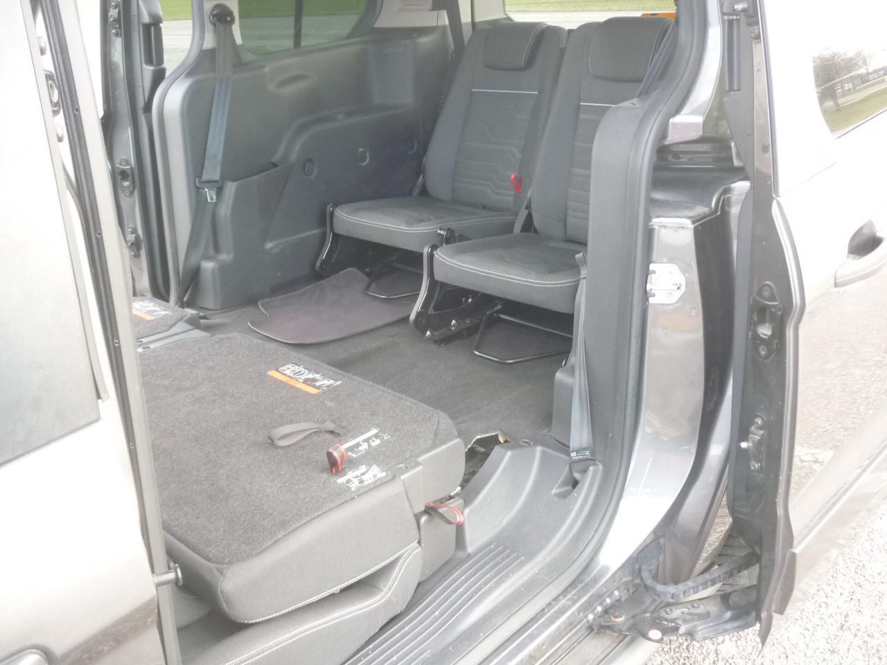 Ford Tourneo Connect7 1.5 TDCi 120 CV Titanium