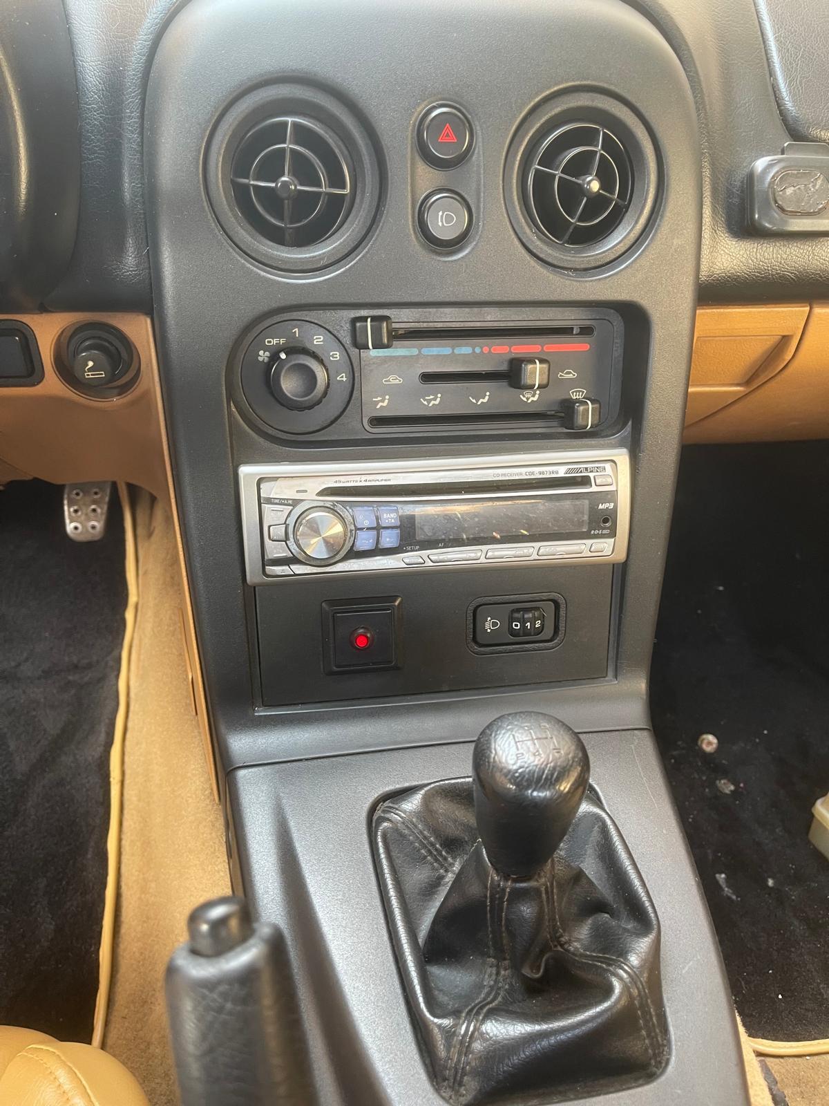 Mazda MX-5 1.6i 16V cat British Green