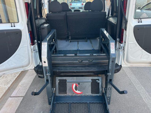 FIAT Doblo 1.3MJT Trasporto Disabili Pedana