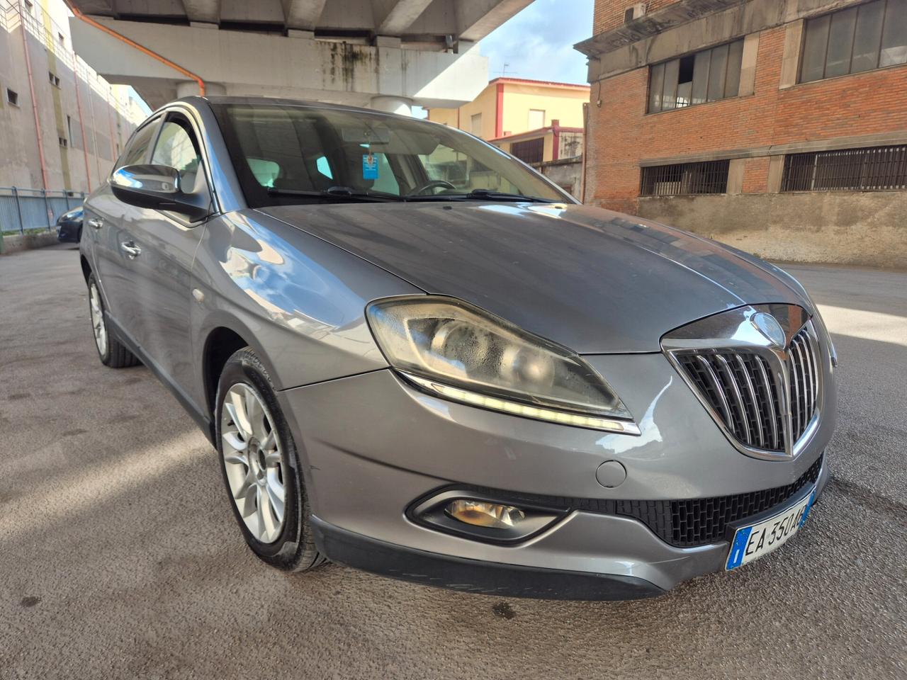 LANCIA DELTA 1.6 M.JET PERFETTA DEL 2010