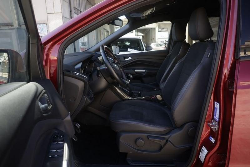 Ford Kuga Ford Kuga 1.5 TDCi 120CV S&S 2WD ST-Line Unicoproprietario