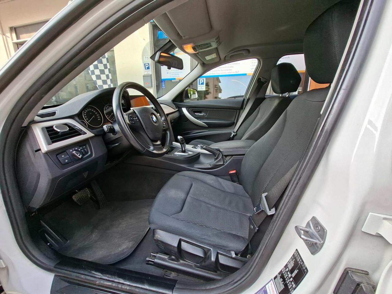 BMW Serie 3 Touring 320d Touring Business Advantage auto