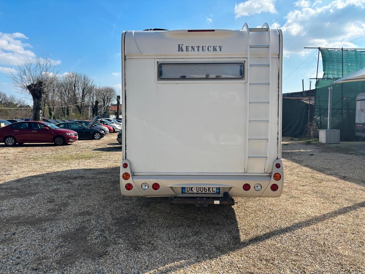 Kentucky Estro 4 G camper