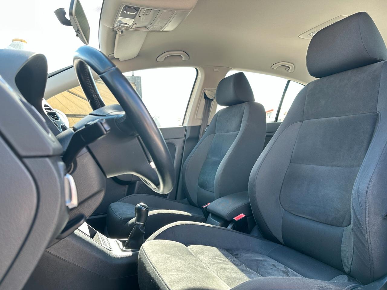 VOLKSWAGEN Golf Plus 1.6 TDI DPF Highline