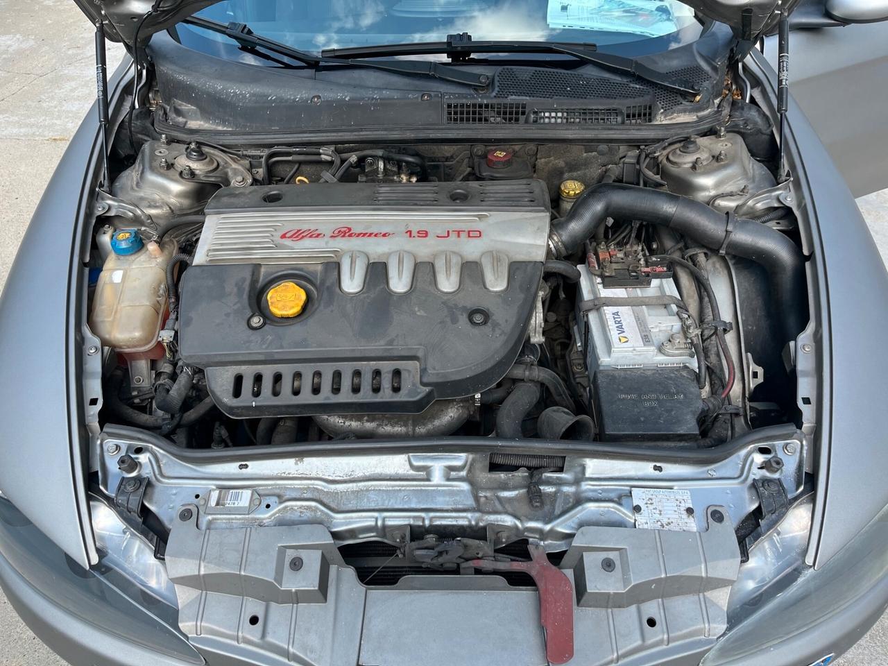 Alfa Romeo 147 1.9 JTD (120) 5 porte Exclusive OPACA