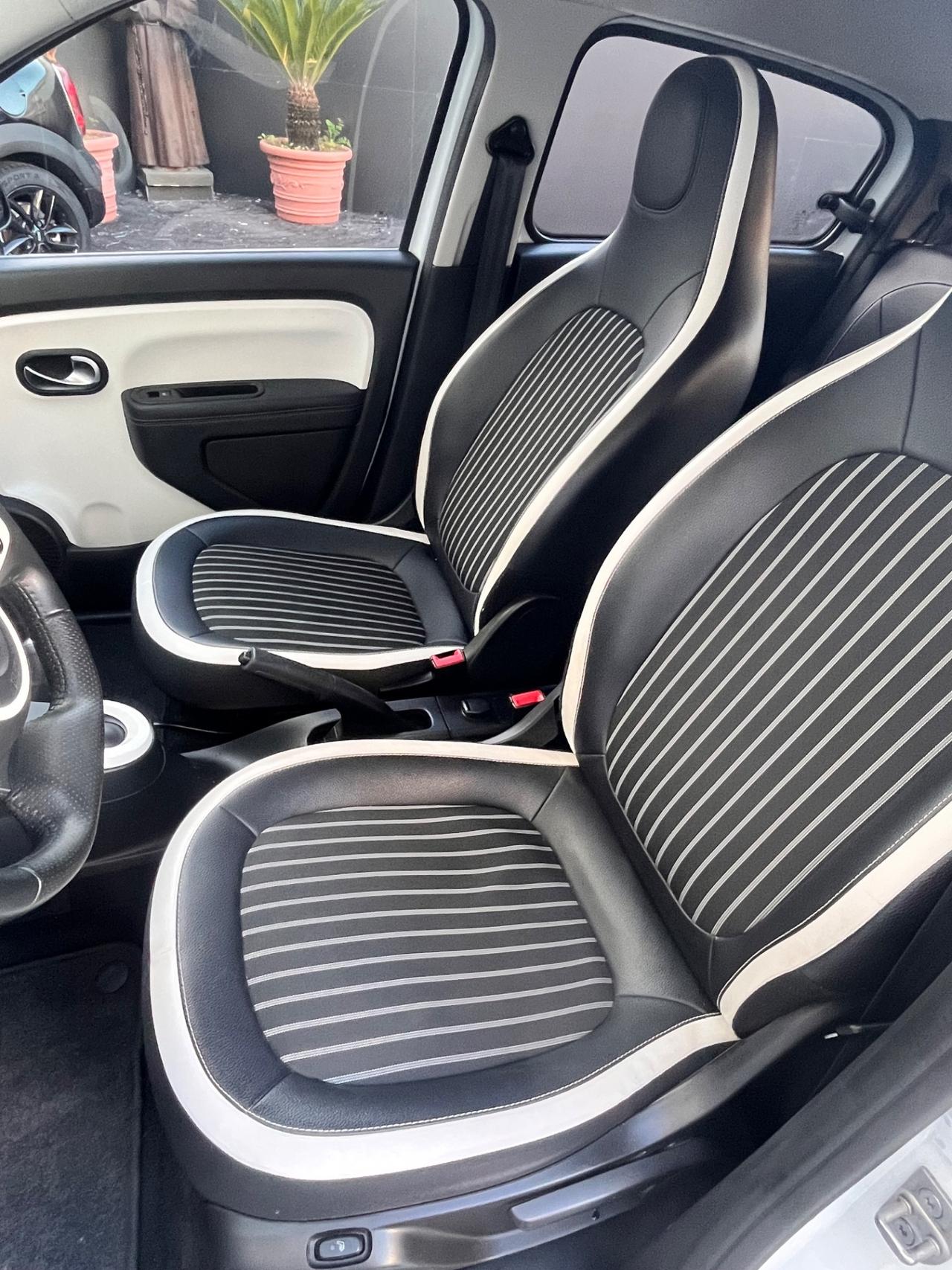 Renault Twingo TCe 95 CV EDC Intens