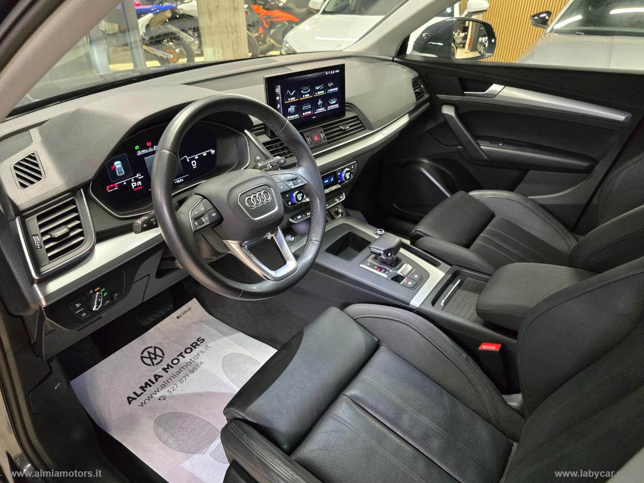 AUDI Q5 40 TFSI quattro S tronic Business Adv