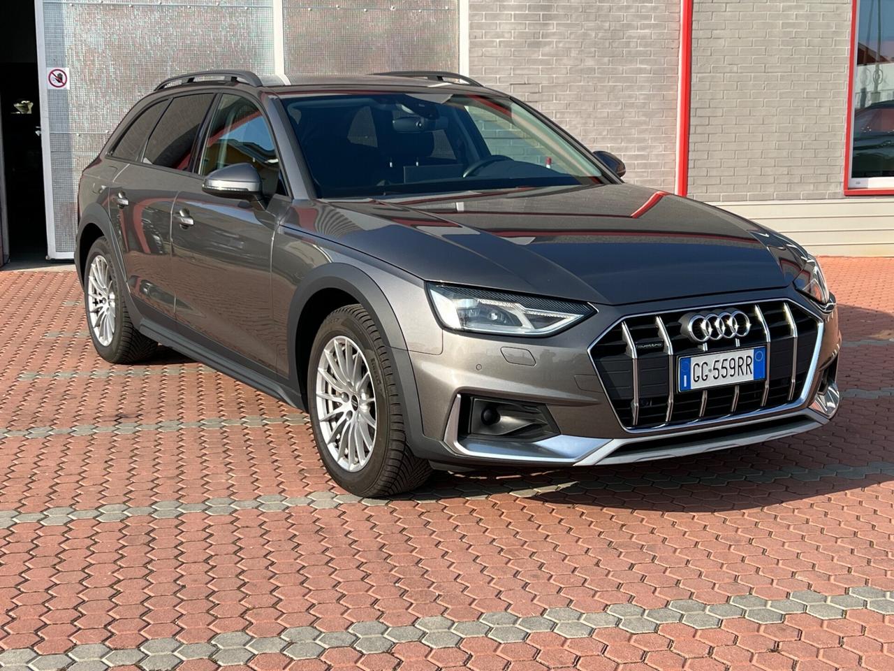 Audi A4 allroad A4 allroad 40 TDI 204 CV S tronic Identity Contrast