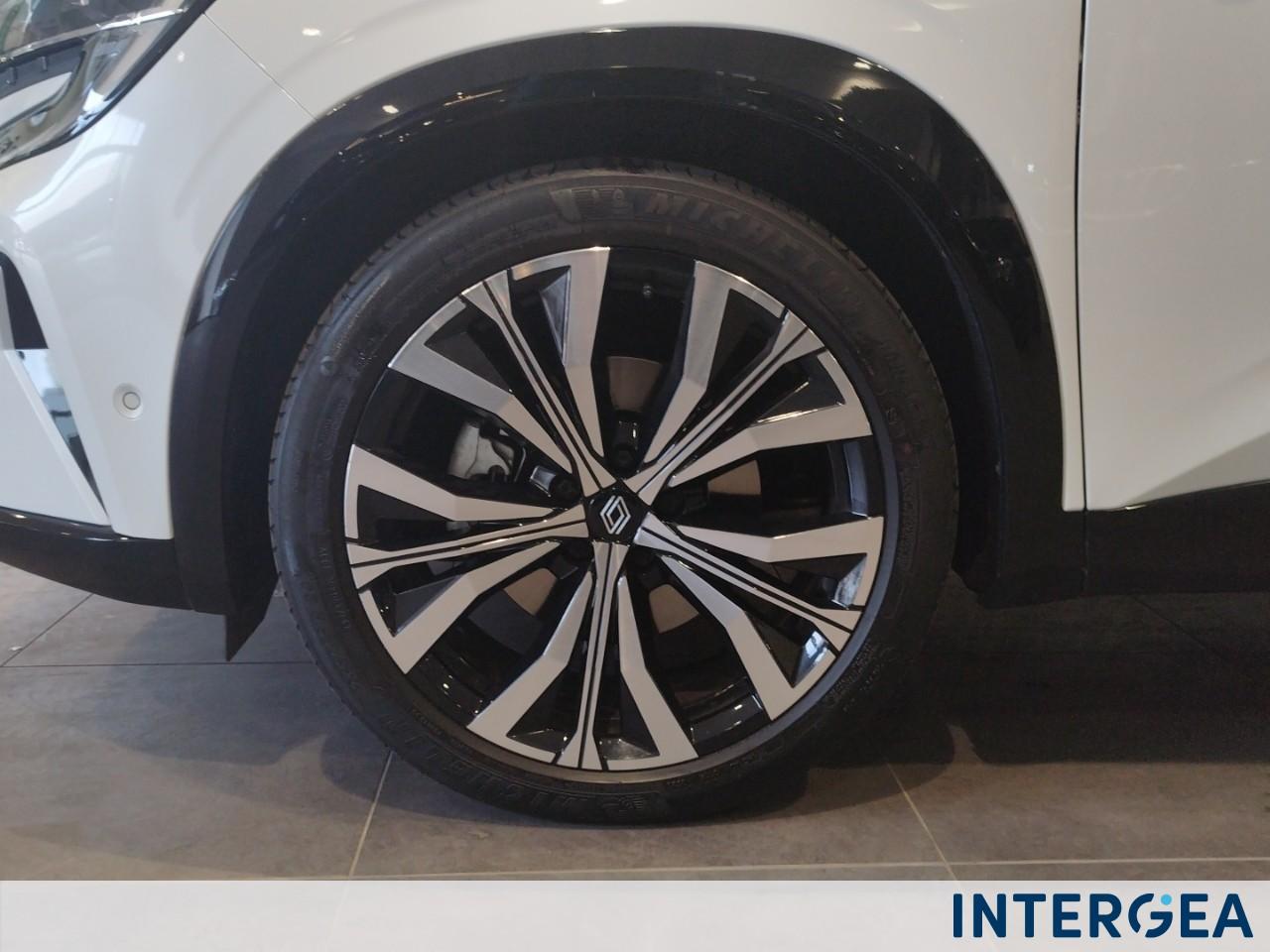 RENAULT Austral 1.2 E-Tech full hybrid Iconic 200cv auto