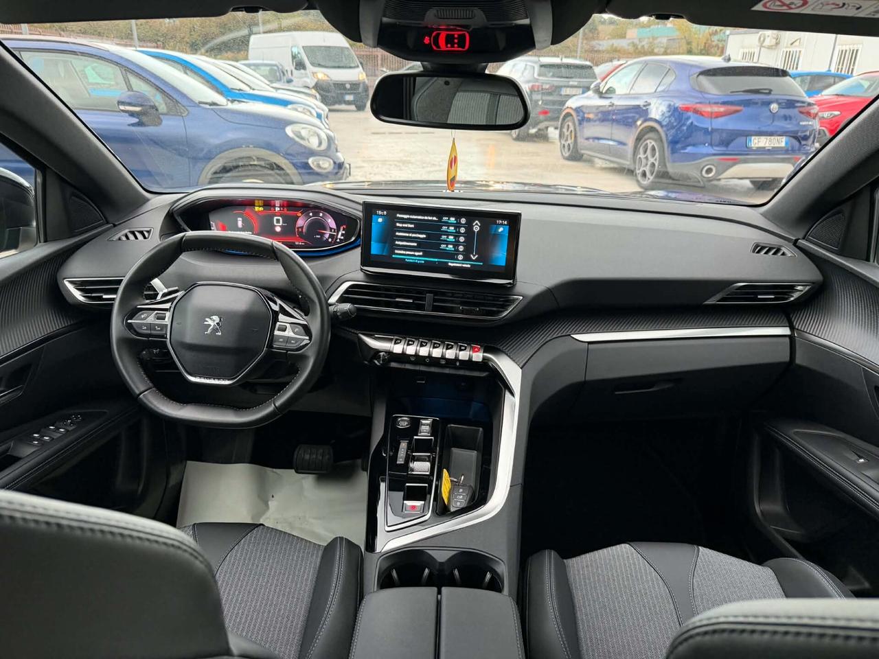 Peugeot 3008 TOTAL BLACK 1.5 Hdi 130CV EAT8