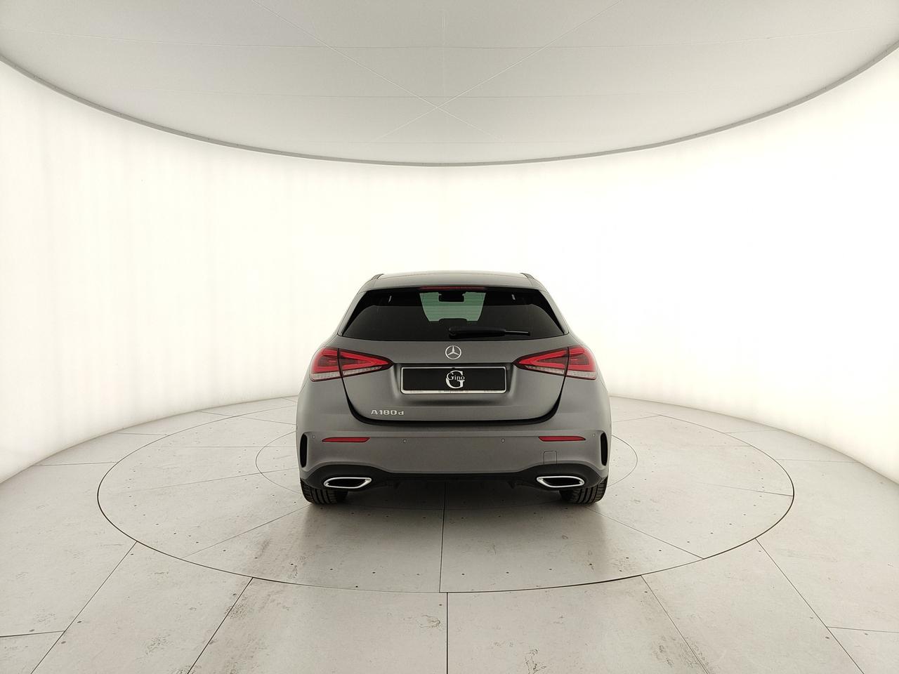 Mercedes-Benz A 180 d Premium auto