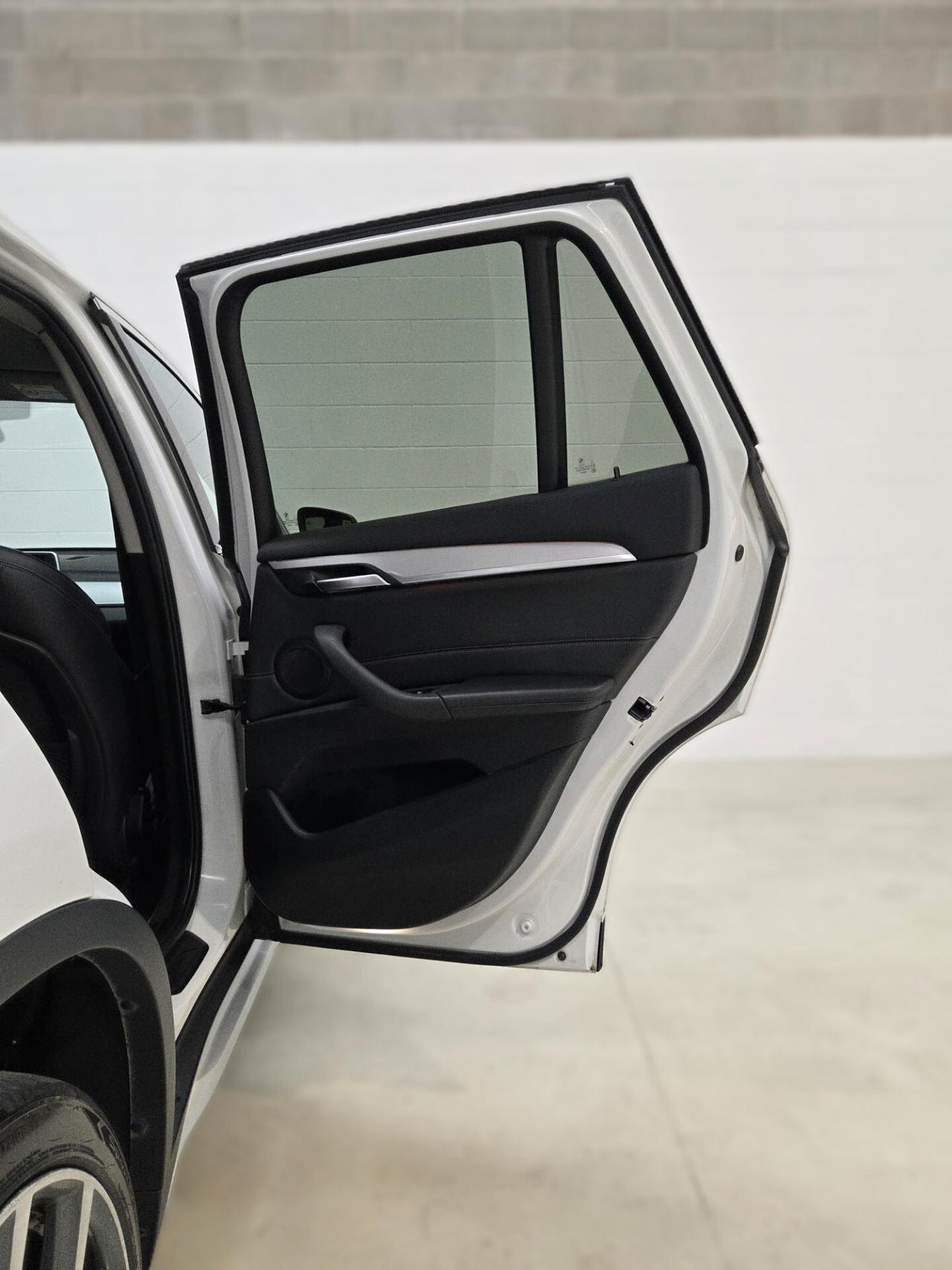 Bmw X1 xDrive20d Business