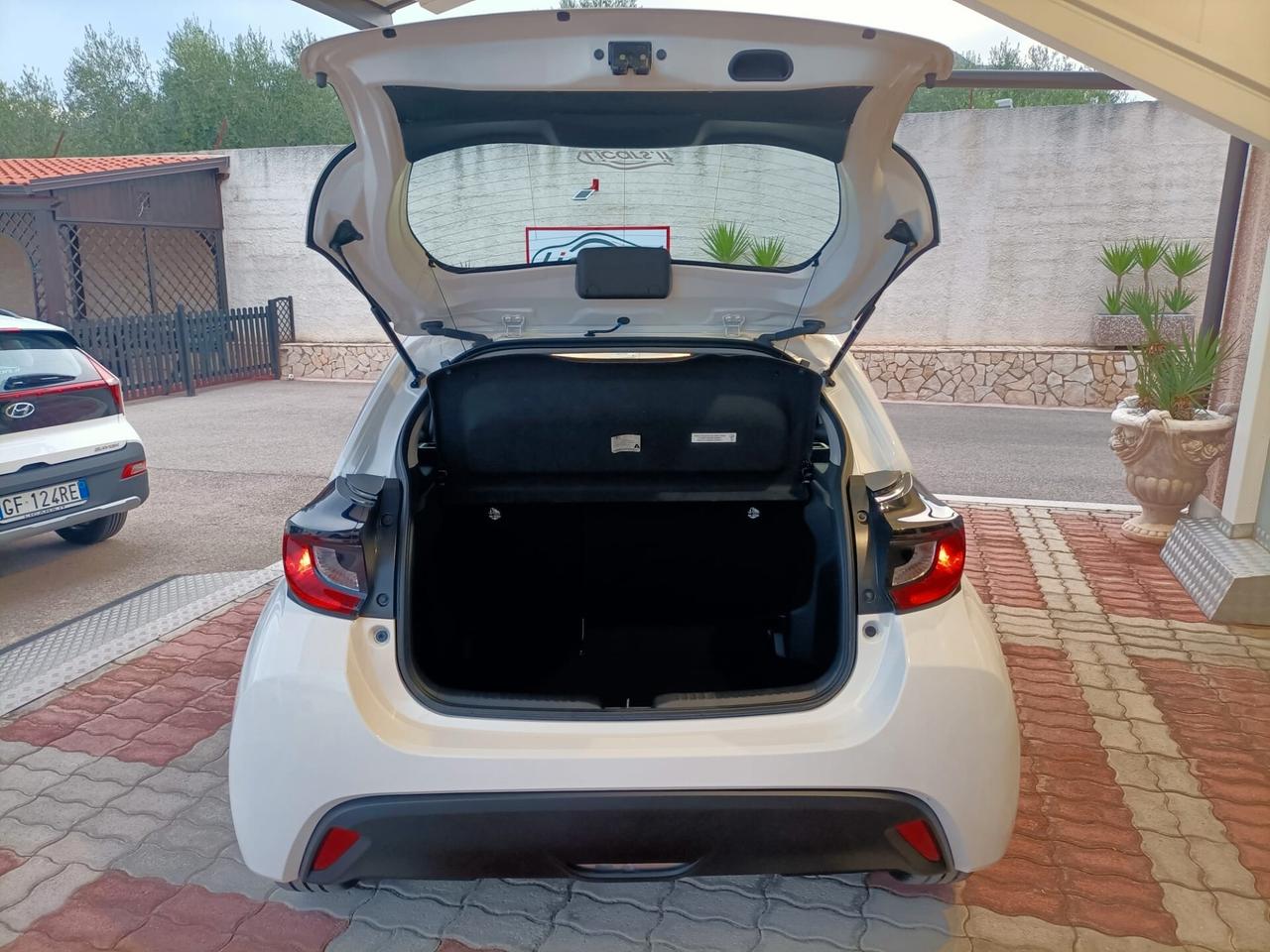 Toyota Yaris 1.0 5 porte Business