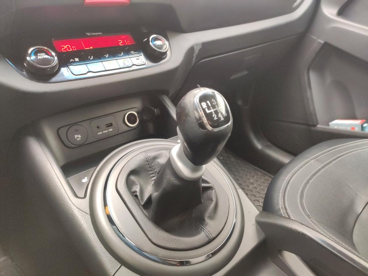 Kia Sportage 1.7 CRDI VGT 2WD Active