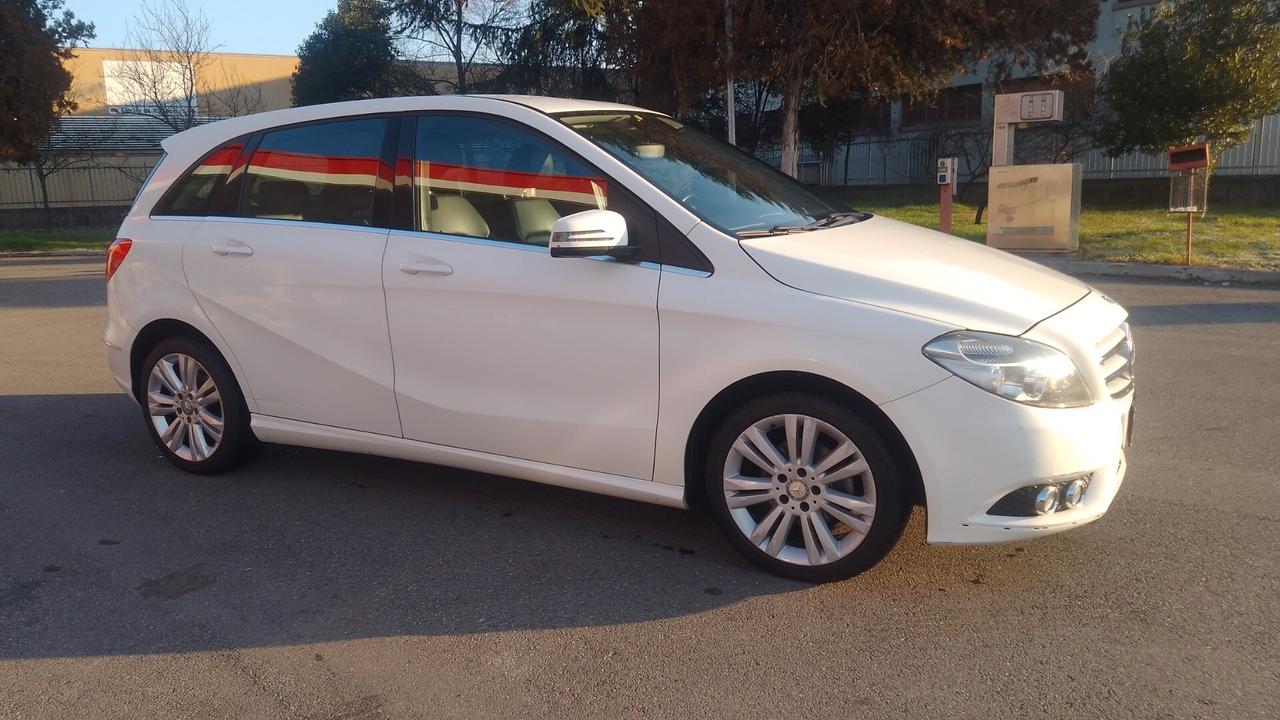 Mercedes-benz B 180 CDI Automatic Premium 2015
