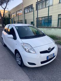 Toyota Yaris 1.4 D-4D DPF Anno 2010 TAGLIANDATA