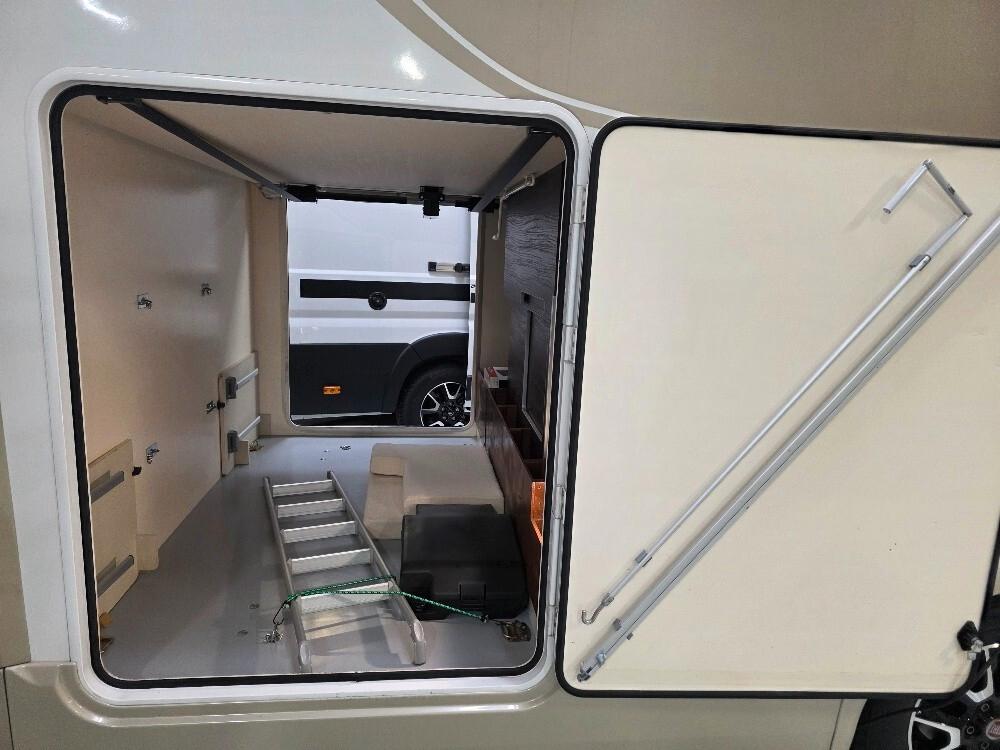 CAMPER CI RIVIERA 98 XT