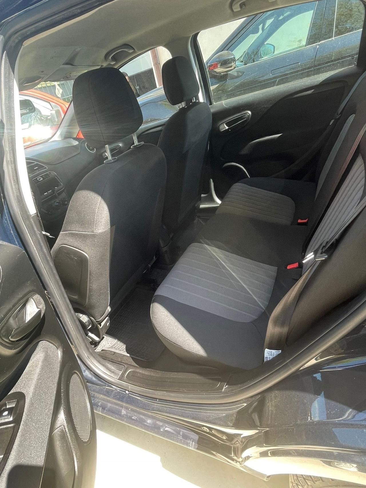 Fiat Punto 1.3 MJT II S&S 95 CV 5 porte Street