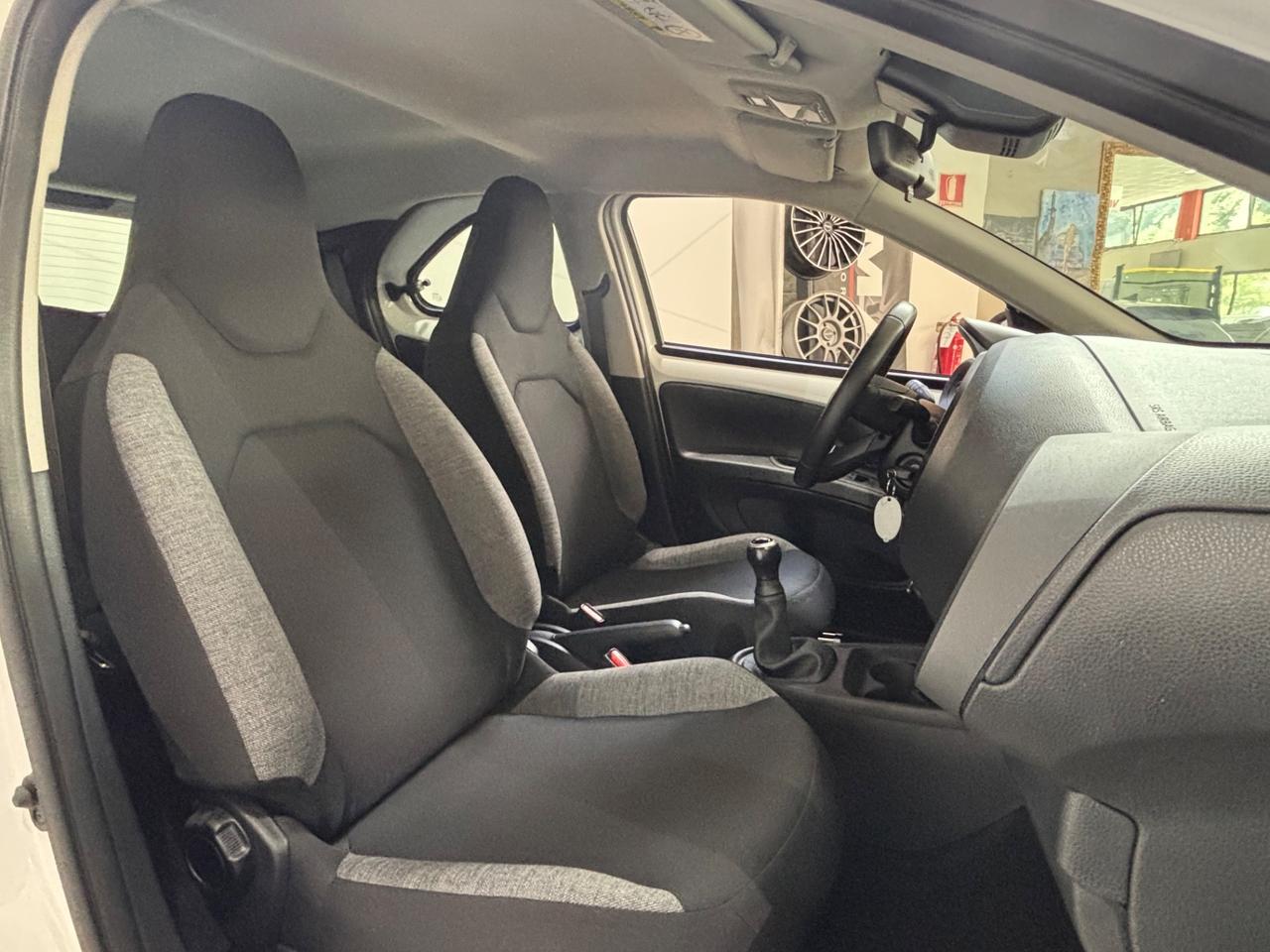 Toyota Aygo X 1.0 VVT-i 72 CV 5 porte Active