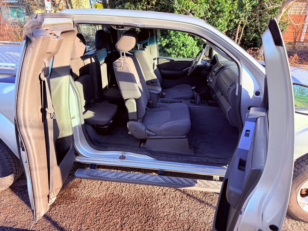 Nissan Navara 2.5 PICK-UP- SUPER PREZZO OK PERMUTE