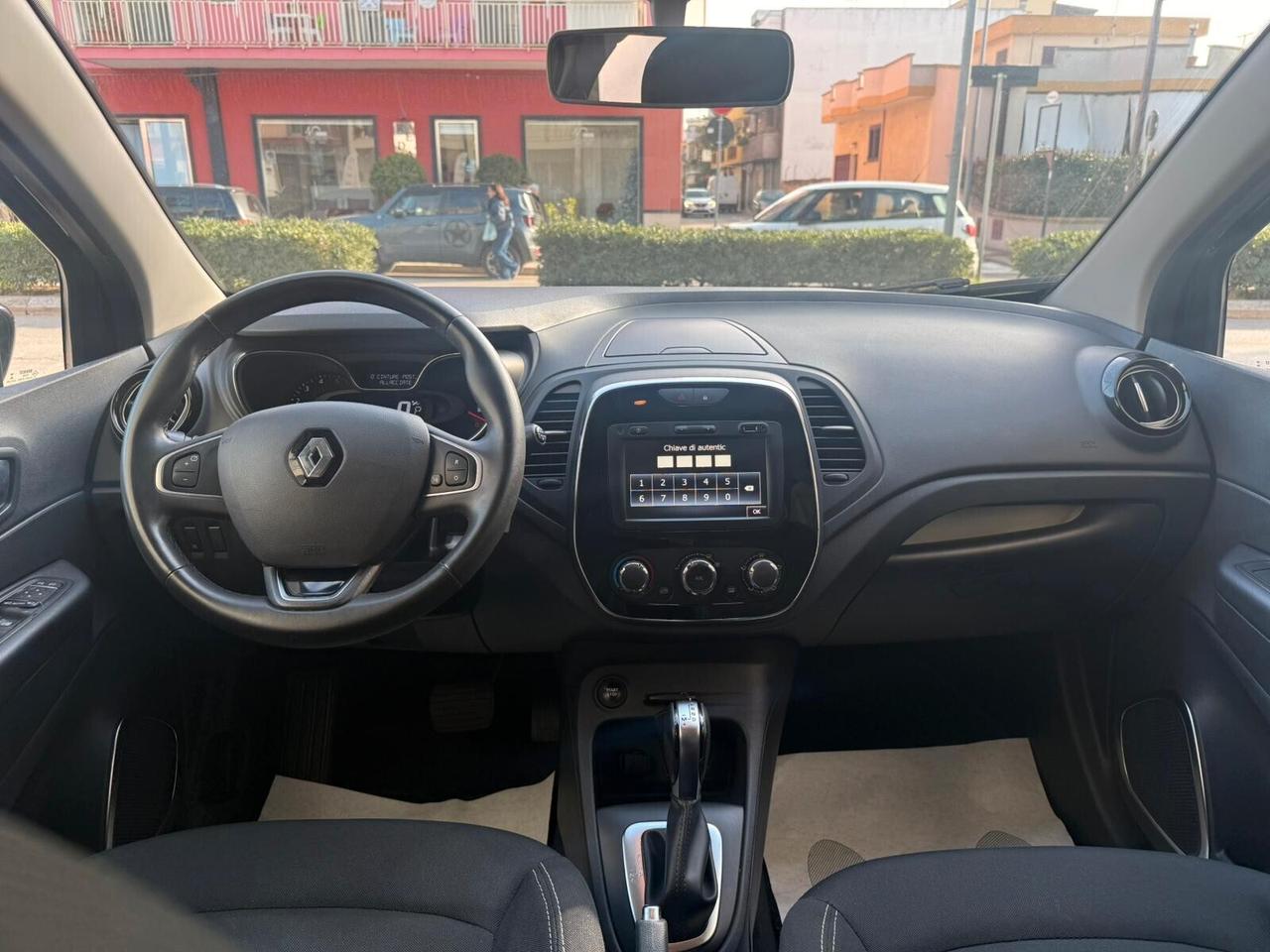 Renault Captur dCi 8V 90 CV EDC Sport Edition