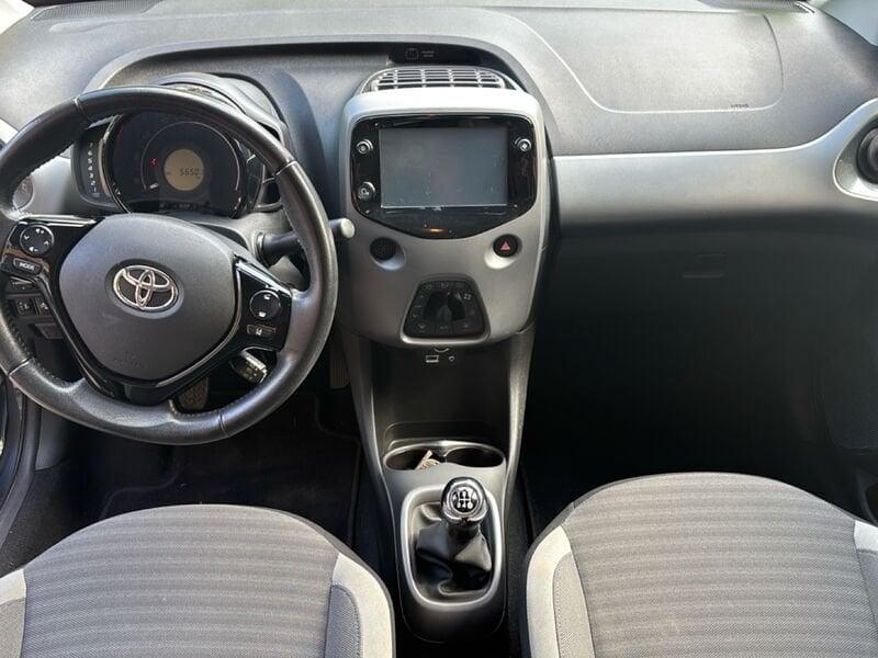 Toyota Aygo 1.0 VVT-i x-play