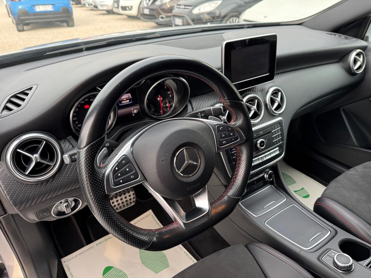 Mercedes-benz A 180 A 180 d Premium