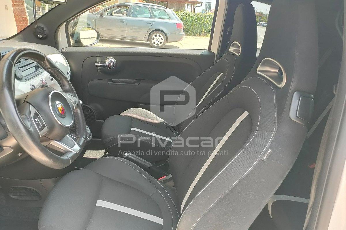ABARTH 500 1.4 Turbo T-Jet Custom