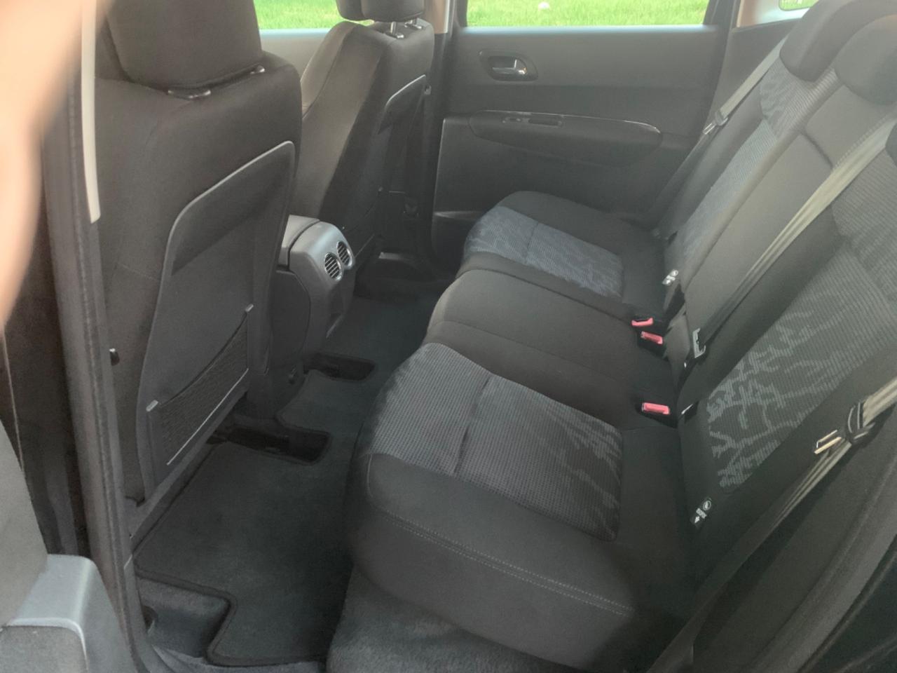 Peugeot 3008 2.0 HDi 150CV Business