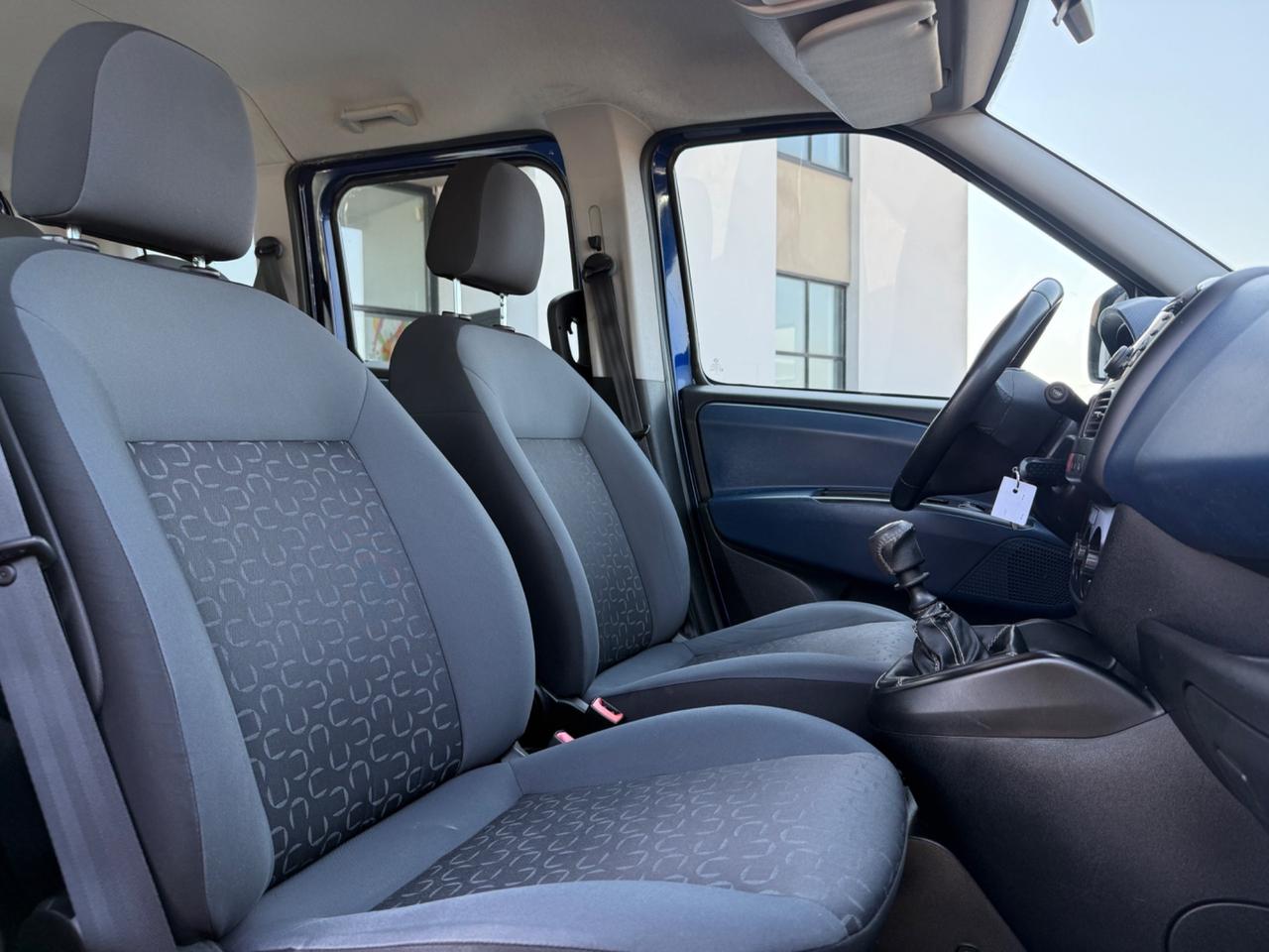 Fiat Doblò 1.4 T-Jet 16V Natural Power Dynamic