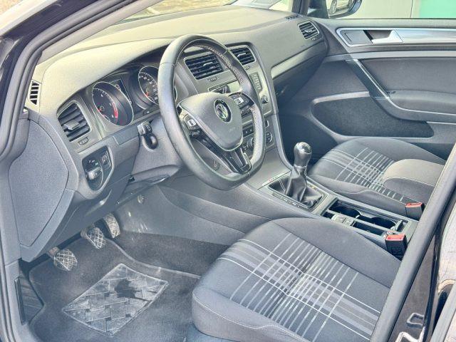 VOLKSWAGEN Golf 1.6 TDI 110 CV 5P. Lounge 4Motion