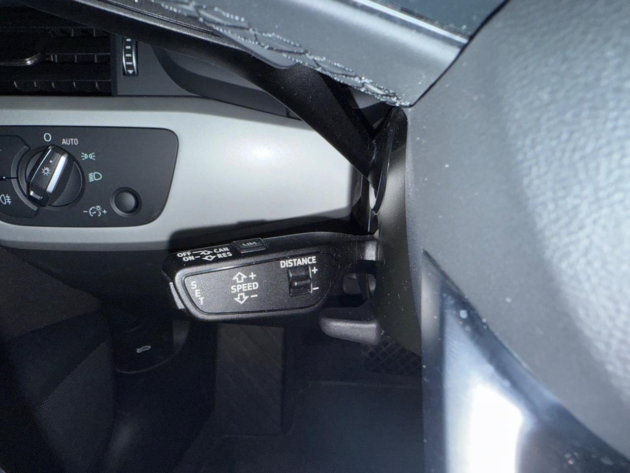 Audi A4 40 2.0TDI mhev quattro S tronic Business advanded