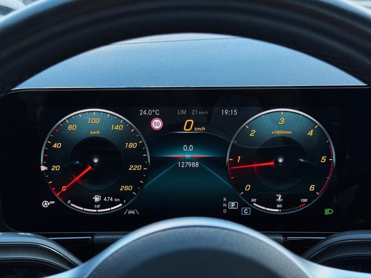 Mercedes-Benz GLA 200 d Premium Plus AMG TETTO