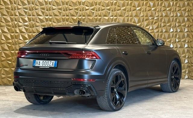 Audi RS Q8 TFSI V8 quattro tiptronic
