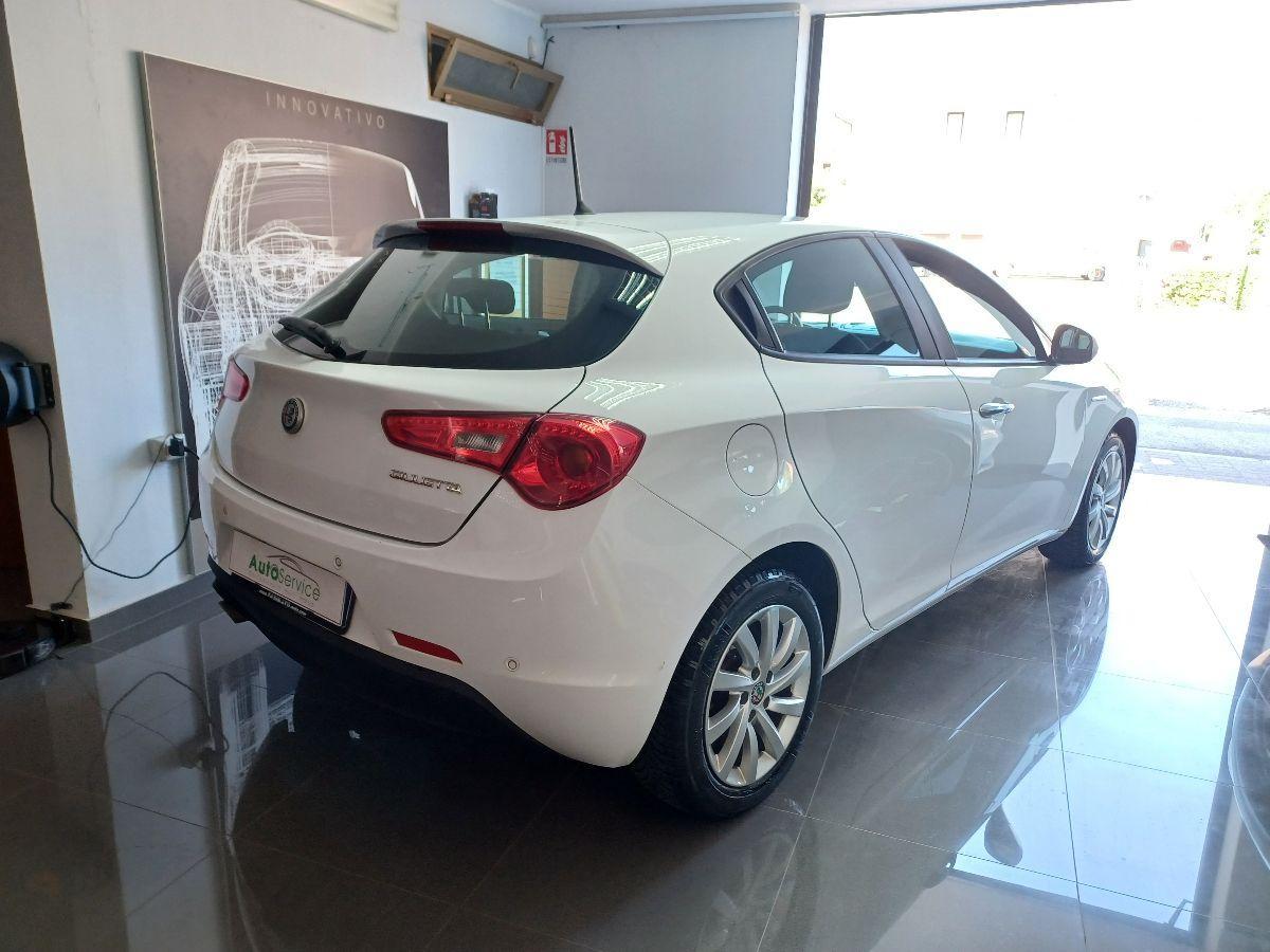ALFA ROMEO - Giulietta - 1.6 JTDm 120 CV