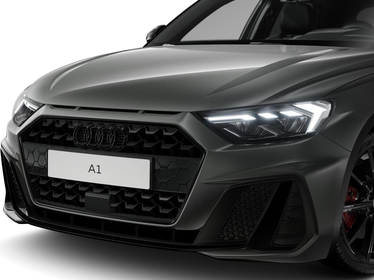 Audi A1 sportback 40 2.0 tfsi identity black 207cv s-tronic